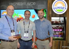 Peppe Bonfiglio with Sunset/Mastronardi in the booth with buyers from Food Lion who tried the company’s Honey Bomb tomatoes.